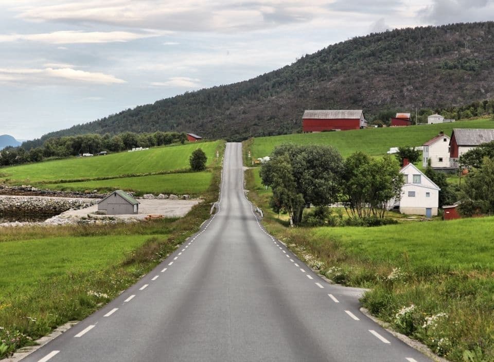 The benefits of traveling to Norway by car