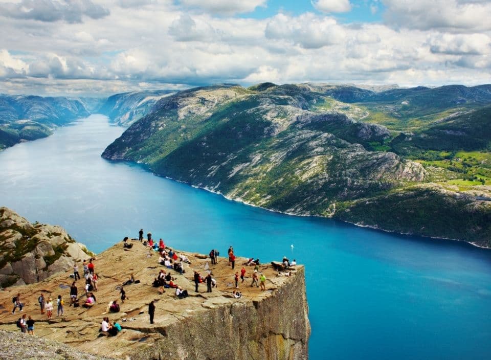 1. Preikestolen